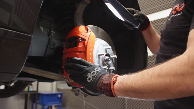 DBA 11-14 Chrysler 200 Front Street Series Brake Pads - Image 3